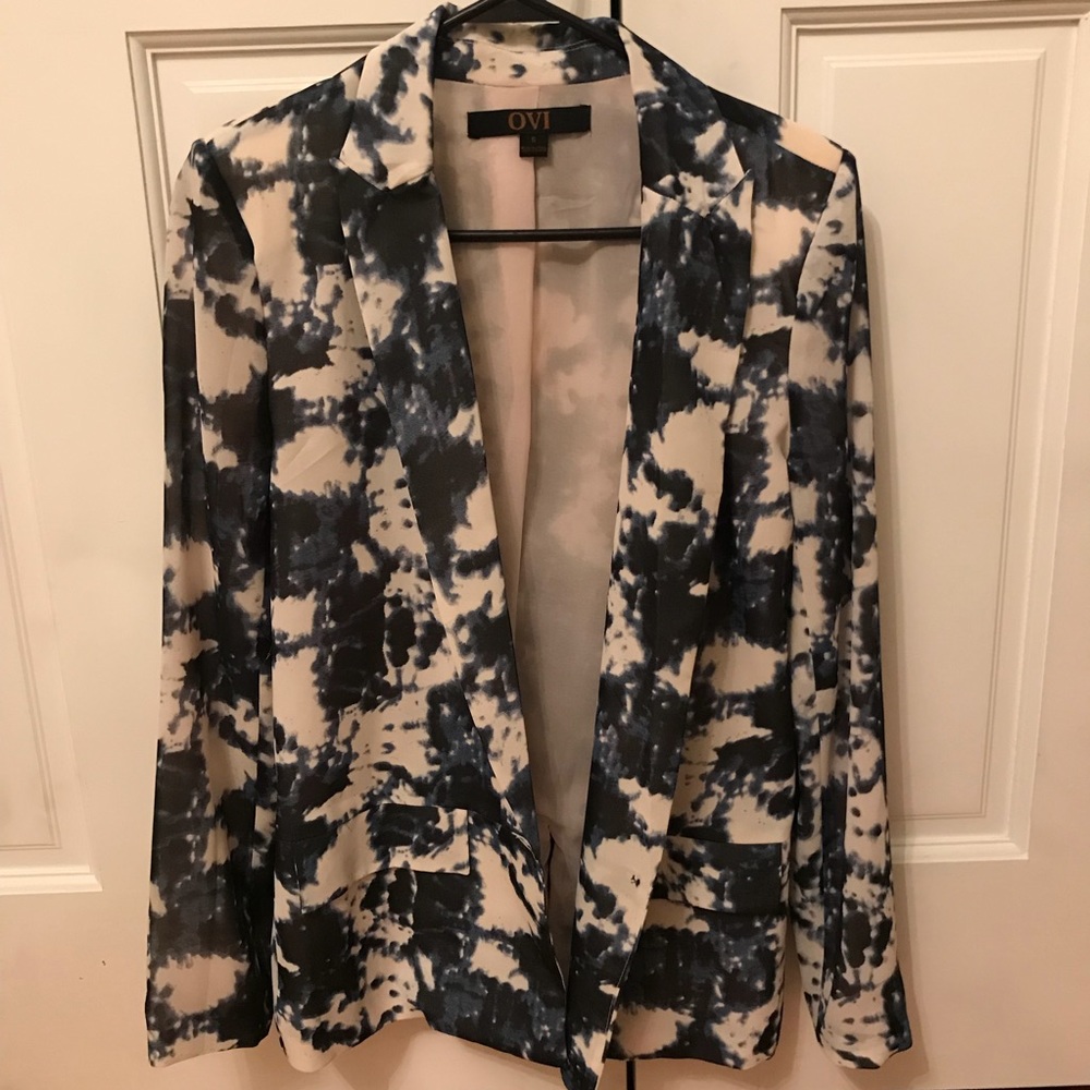 Loose Fitted Blazer with Ombré Tie Dye Pattern -Sm